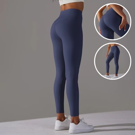 trois femme nous montre les leggings bleu