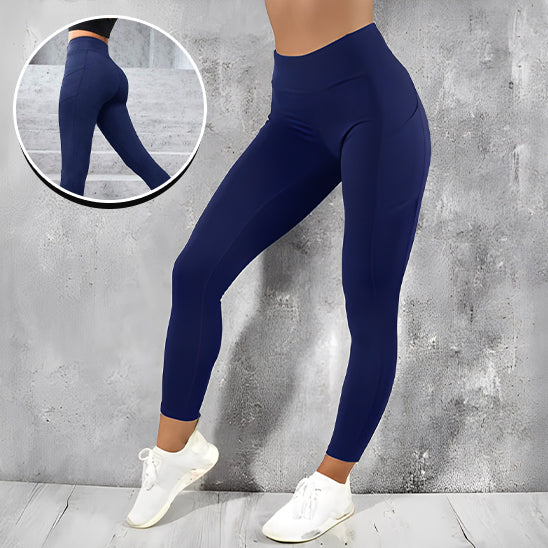 deux femme une sur cote autre sur le devant nous montre des leggings bleu