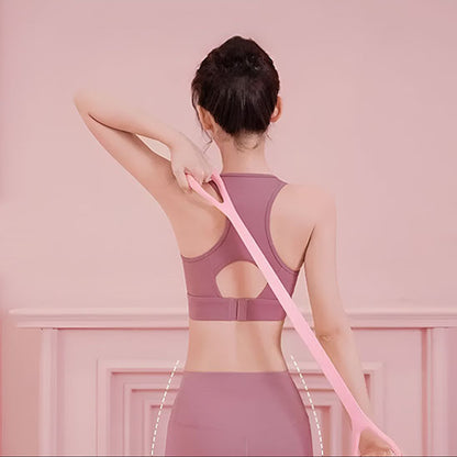 femme dos a nous qui fait des etirement 