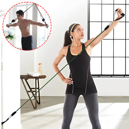 femme fait des etirement des bras 