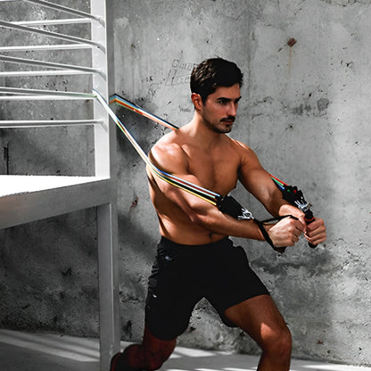 homme fait des exercice de musculation 